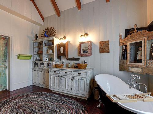 Salle de bains - 501 Rue Notre-Dame, Lavaltrie, QC - Indoor Photo Showing Bathroom