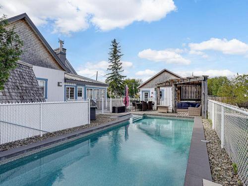 Piscine - 501 Rue Notre-Dame, Lavaltrie, QC - Outdoor With In Ground Pool