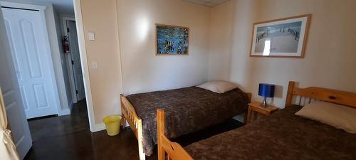 5106 Squilax-Anglemont Road, Celista, BC - Indoor Photo Showing Bedroom