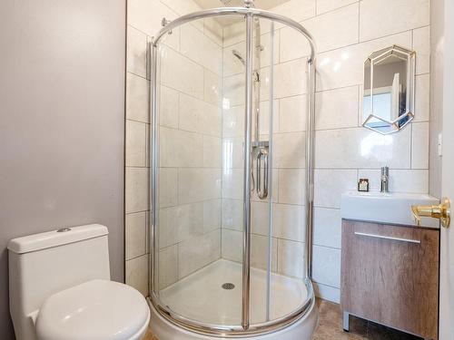 Ensuite bathroom - 4280 Rue De L'Oural, Brossard, QC - Indoor Photo Showing Bathroom
