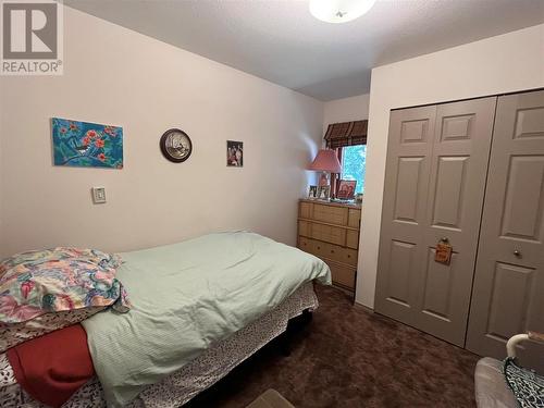 645 Badger Road, Tappen, BC - Indoor Photo Showing Bedroom