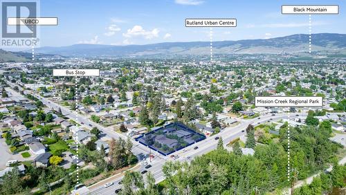 2560 Springfield Road, Kelowna, BC - Outdoor With View