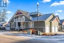 2 533 4Th Avenue Ne, Swift Current, SK  - Outdoor With Facade 