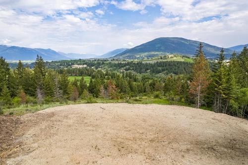 3640 Phillips Rd, Lister, BC 