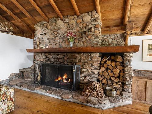 7445 Denman Rd, Denman Island, BC - Indoor Photo Showing Living Room With Fireplace