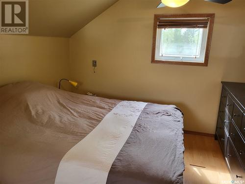 713 Beharrel Street, Oxbow, SK - Indoor Photo Showing Bedroom