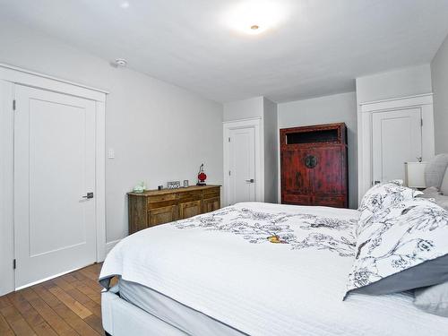 Chambre Ã  coucher principale - 57  - 59 Av. Dobie, Mont-Royal, QC - Indoor Photo Showing Bedroom