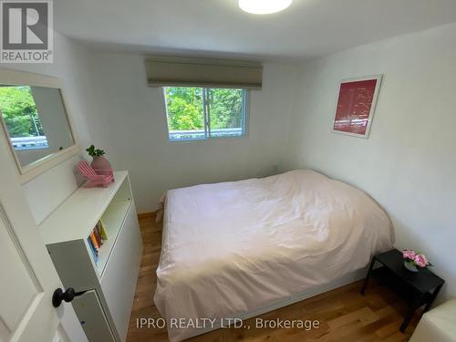1093 Grace River Rd, Highlands East, ON - Indoor Photo Showing Bedroom