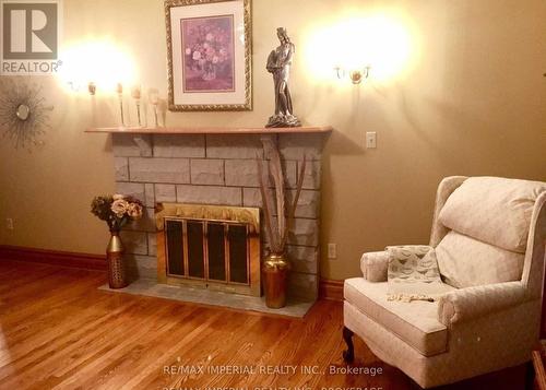 2707 Niagara River Pkwy W, Fort Erie, ON - Indoor Photo Showing Other Room With Fireplace