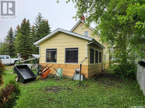 704 2Nd Avenue, Star City, SK - Outdoor