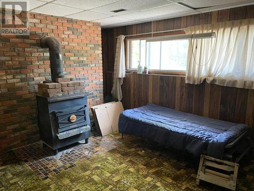 8870 Granby  Road, Grand Forks, BC - Indoor Photo Showing Bedroom