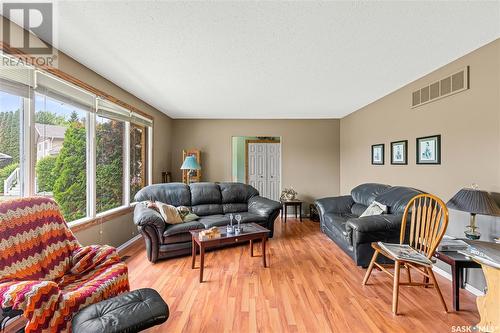22 Poplar Place, Lanigan, SK - Indoor Photo Showing Living Room