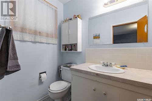 22 Poplar Place, Lanigan, SK - Indoor Photo Showing Bathroom