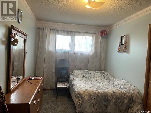 616 Maple Street, Esterhazy, SK - Indoor Photo Showing Bedroom