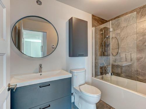 Salle de bains - 602-205 Ch. Bates, Mont-Royal, QC - Indoor Photo Showing Bathroom