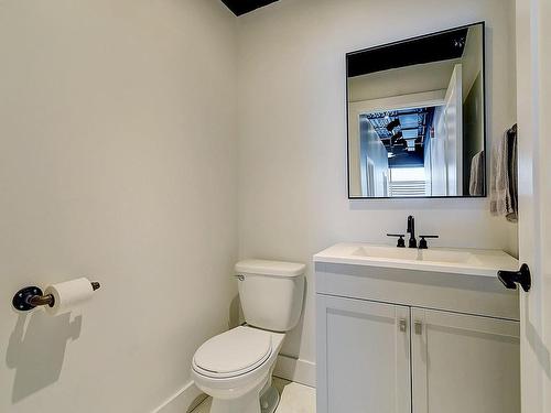 Powder room - 103-579B Boul. Lacombe, Repentigny (Le Gardeur), QC - Indoor Photo Showing Bathroom