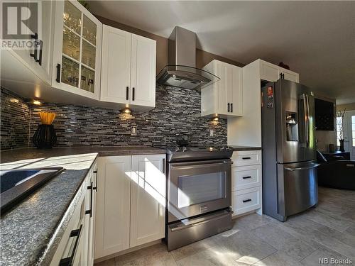 37 Guerrette Street, Sainte-Anne-De-Madawaska, NB - Indoor Photo Showing Kitchen With Upgraded Kitchen