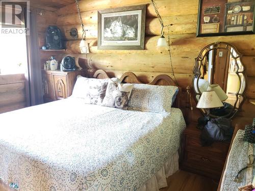 2033 Hwy 29, Moberly Lake, BC - Indoor Photo Showing Bedroom