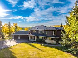 216 Pinetree Drive SW Rural Rocky View County, AB T3Z 3K4