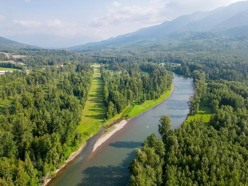 6542 Morrissey Road, Elk Valley, BC - Outdoor With Body Of Water With View