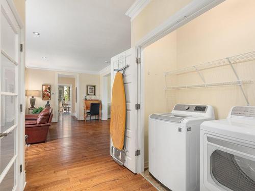 Salle de lavage - 40 Rue Stone Haven, Lac-Brome, QC - Indoor Photo Showing Laundry Room