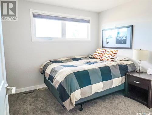 346 Walsh Trail, Swift Current, SK - Indoor Photo Showing Bedroom