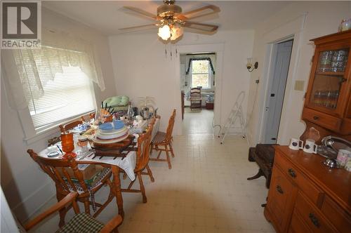501 Moore Street, Renfrew, ON - Indoor Photo Showing Dining Room