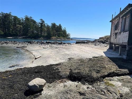 0 Little Shell Island, Gulf Islands, BC 