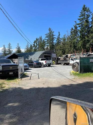 1586 Mckibbon Rd North, Errington, BC - Outdoor