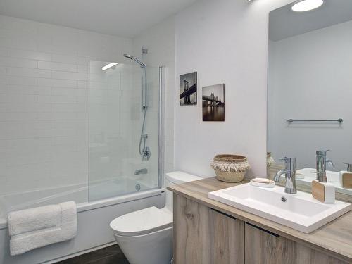 Bathroom - 102-1000 Allée De Verbier, Mont-Tremblant, QC - Indoor Photo Showing Bathroom