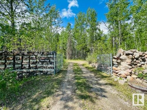 54336 Hwy 757, Rural Parkland County, AB 