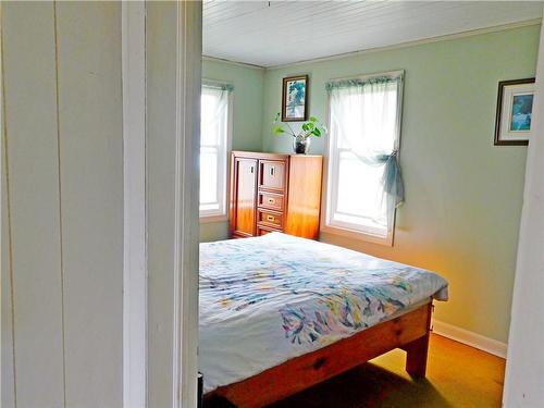 1475 Lakeshore Road, Selkirk, ON - Indoor Photo Showing Bedroom