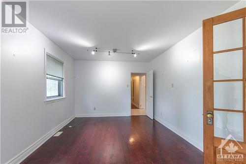 223 Roger Road, Ottawa, ON - Indoor Photo Showing Other Room