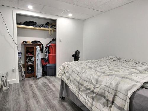 Chambre Ã Â coucher - 230 Rue Taschereau O., Rouyn-Noranda, QC - Indoor Photo Showing Bedroom