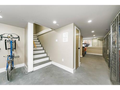 328 Fourth Street, New Westminster, BC - Indoor