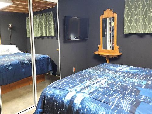 Chambre Ã Â coucher - 1864 Ch. Lakeshore, Saint-Georges-De-Clarenceville, QC - Indoor Photo Showing Bedroom