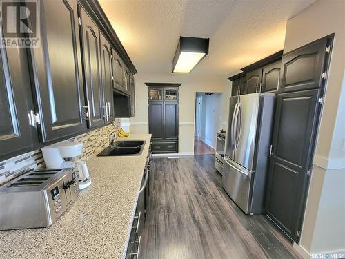 4707 Post Street, Macklin, SK - Indoor Photo Showing Kitchen With Double Sink