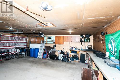 4707 Post Street, Macklin, SK - Indoor Photo Showing Garage