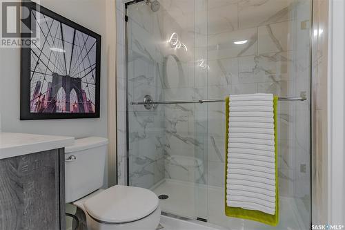 117 Westfield Road, Saskatoon, SK - Indoor Photo Showing Bathroom