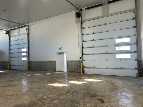 Interior - 9045 Rue Des Cordiers, Lévis (Desjardins), QC - Indoor Photo Showing Garage