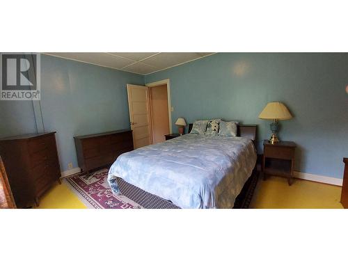 2335 Mackenzie 20 Highway, Bella Coola, BC - Indoor Photo Showing Bedroom