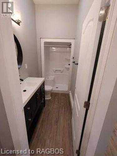 2nd Floor 2-Bedroom Unit - 326 Jackson Street, Walkerton, ON - Indoor Photo Showing Bathroom