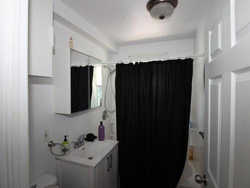 Salle de bains - 792  - 796 Rue Lamarre, La Prairie, QC - Indoor Photo Showing Bathroom