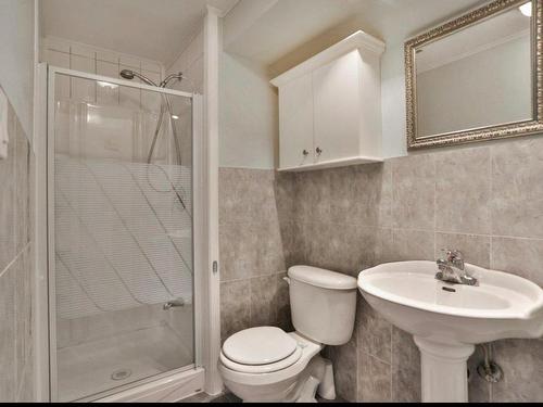 Salle de bains - 1145 Rue De Munich, Laval (Auteuil), QC - Indoor Photo Showing Bathroom