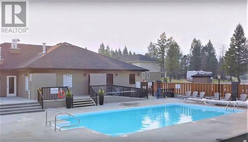 500 Bighorn  Boulevard Unit# 523 B, Radium Hot Springs, BC - Outdoor With In Ground Pool