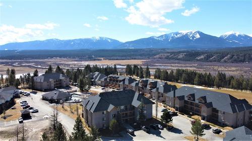 523 B - 500 Bighorn Boulevard, Radium Hot Springs, BC - Outdoor With View