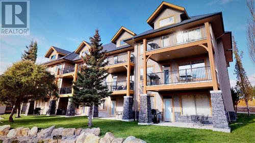 500 Bighorn  Boulevard Unit# 523 B, Radium Hot Springs, BC - Outdoor With Facade