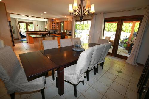 3988 Mcgiverin Road, Fernie, BC - Indoor Photo Showing Dining Room