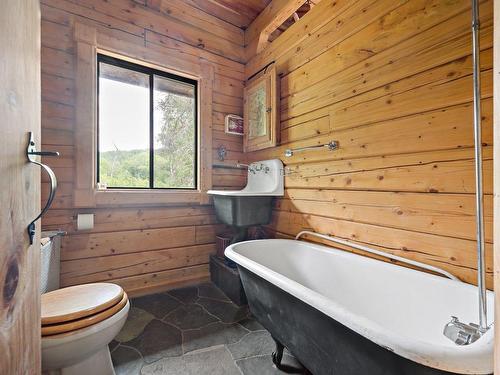 Salle de bains - 139 Ch. Du Lac-Chaud, La Macaza, QC - Indoor Photo Showing Bathroom