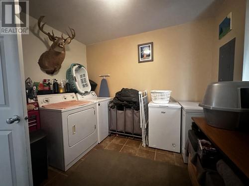 8821 Se 101 Avenue, Fort St. John, BC - Indoor Photo Showing Laundry Room